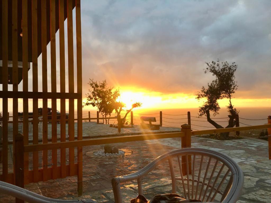 Rahoni Park & Suites Dhërmi Eksteriør billede