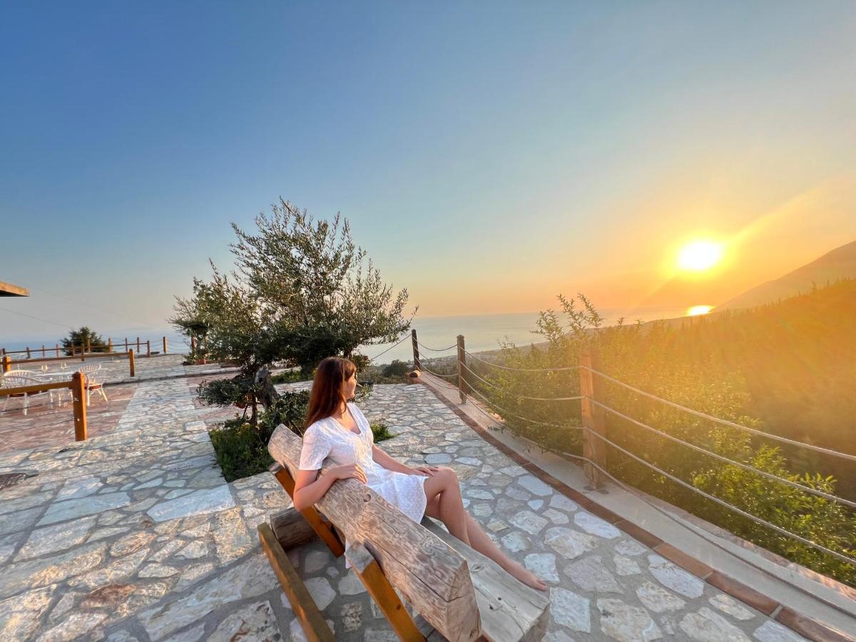 Rahoni Park & Suites Dhërmi Eksteriør billede