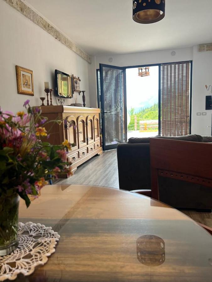 Rahoni Park & Suites Dhërmi Eksteriør billede